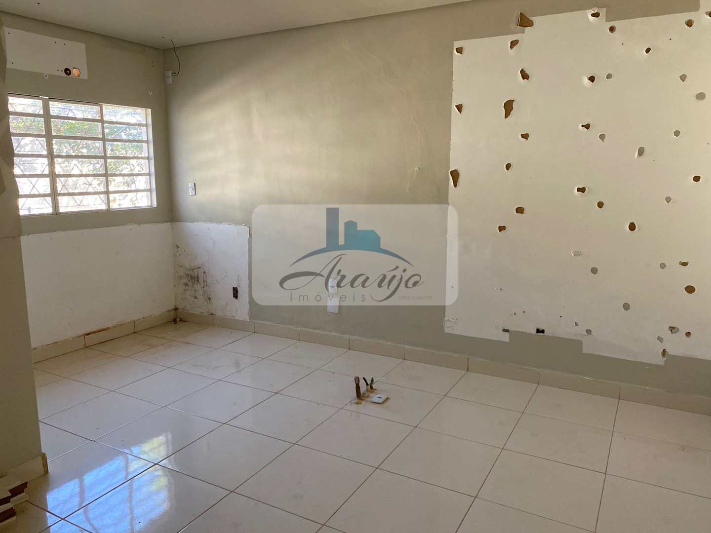 Casa para alugar com 3 quartos, 720m² - Foto 14