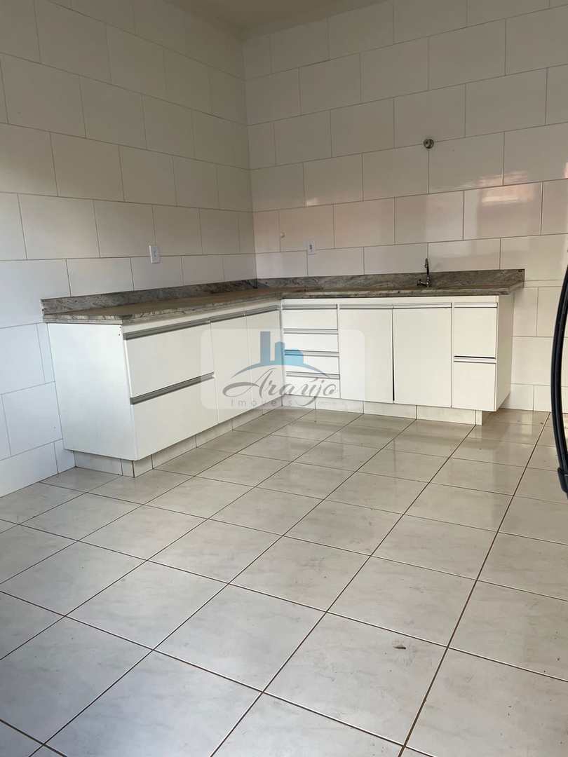 Sobrado à venda com 5 quartos, 360m² - Foto 5