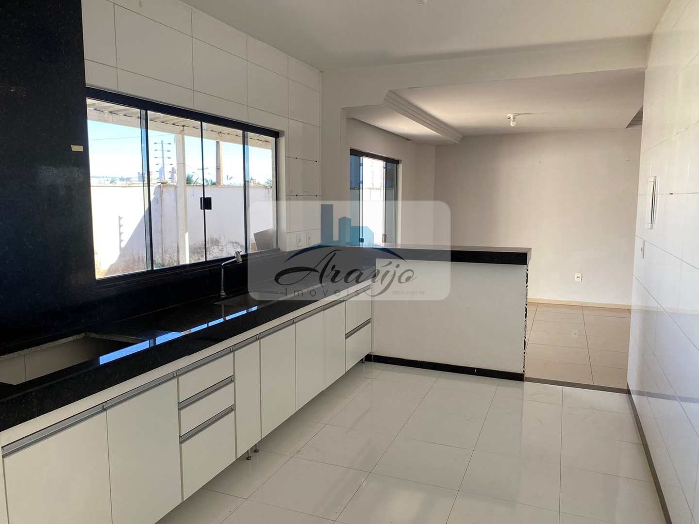 Sobrado para alugar com 3 quartos, 140m² - Foto 2