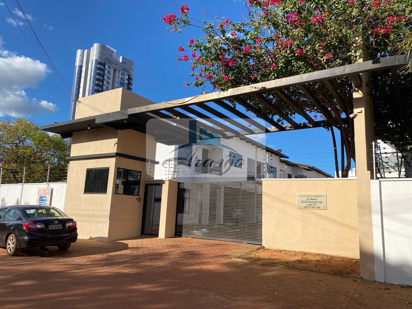 Sobrado para alugar com 3 quartos, 140m² - Foto 1