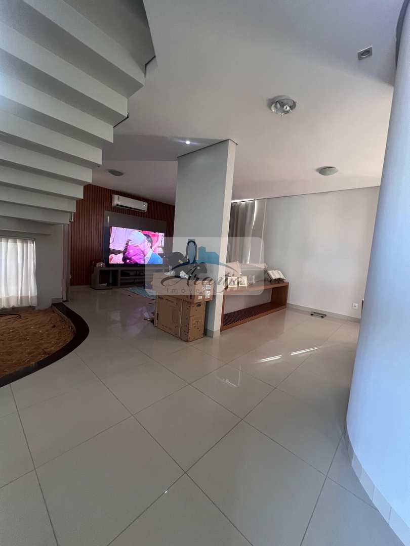 Sobrado à venda com 4 quartos, 450m² - Foto 4