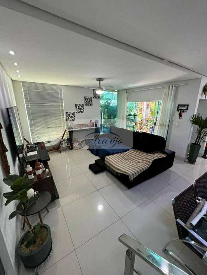 Sobrado à venda com 3 quartos, 300m² - Foto 17