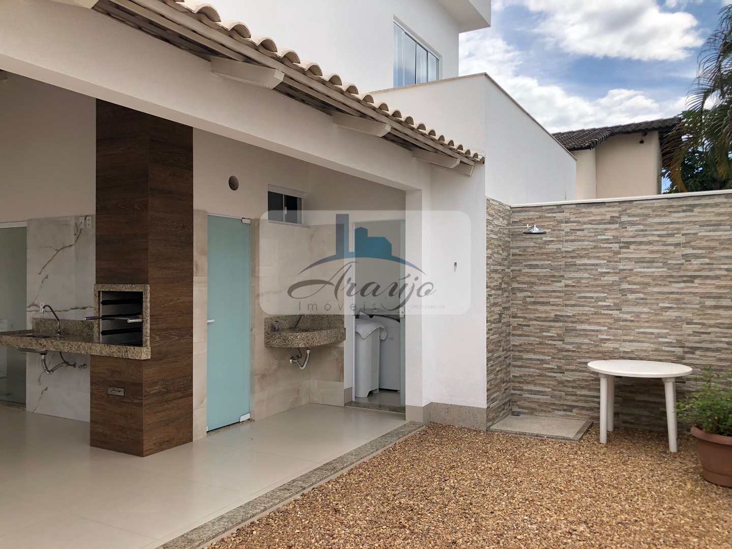 Sobrado à venda com 3 quartos, 255m² - Foto 27