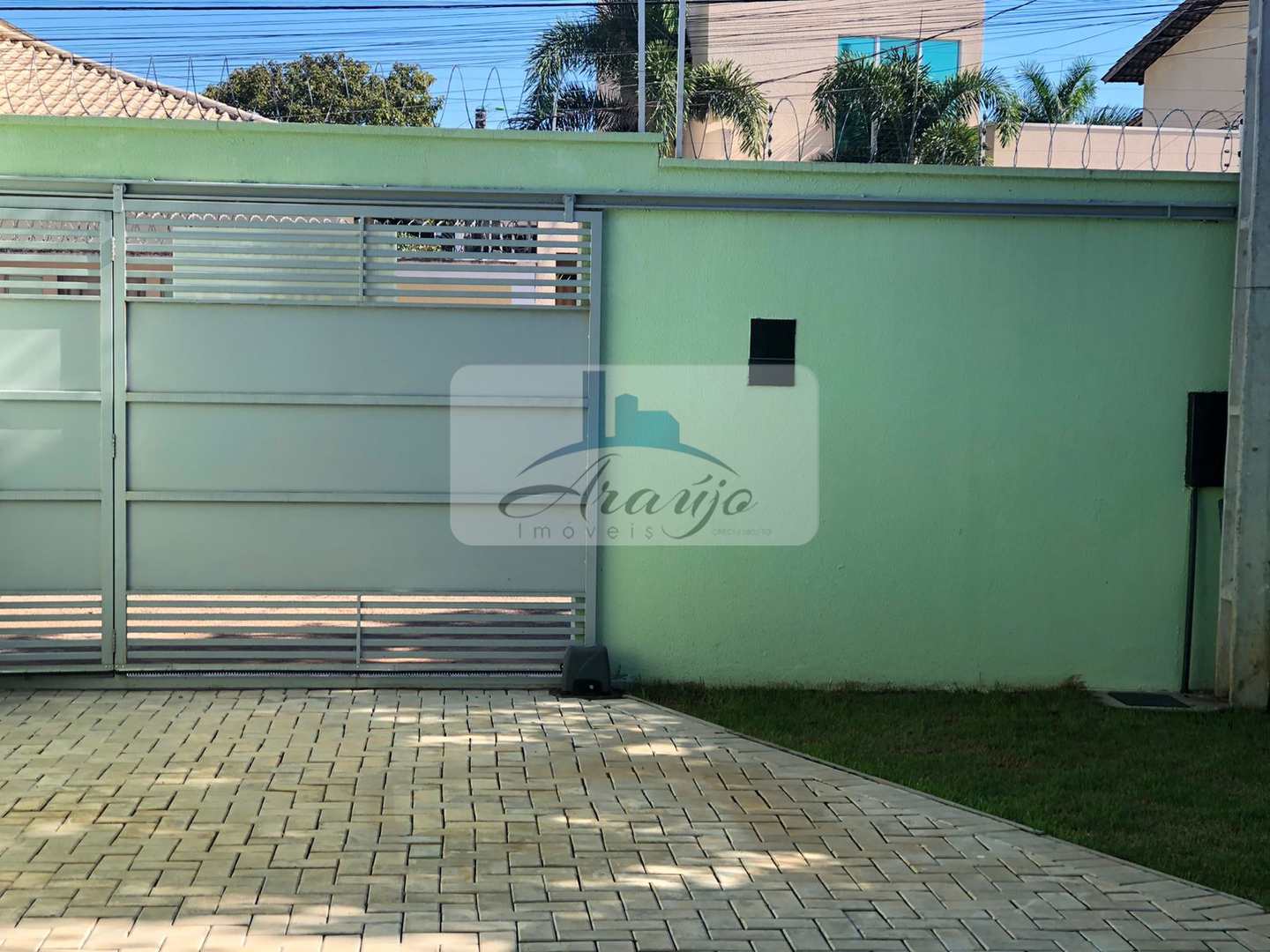 Casa à venda com 3 quartos, 211m² - Foto 5