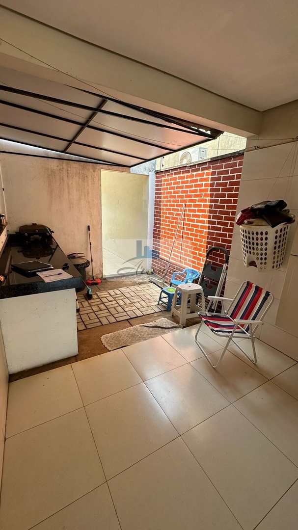 Casa à venda com 3 quartos, 450m² - Foto 6