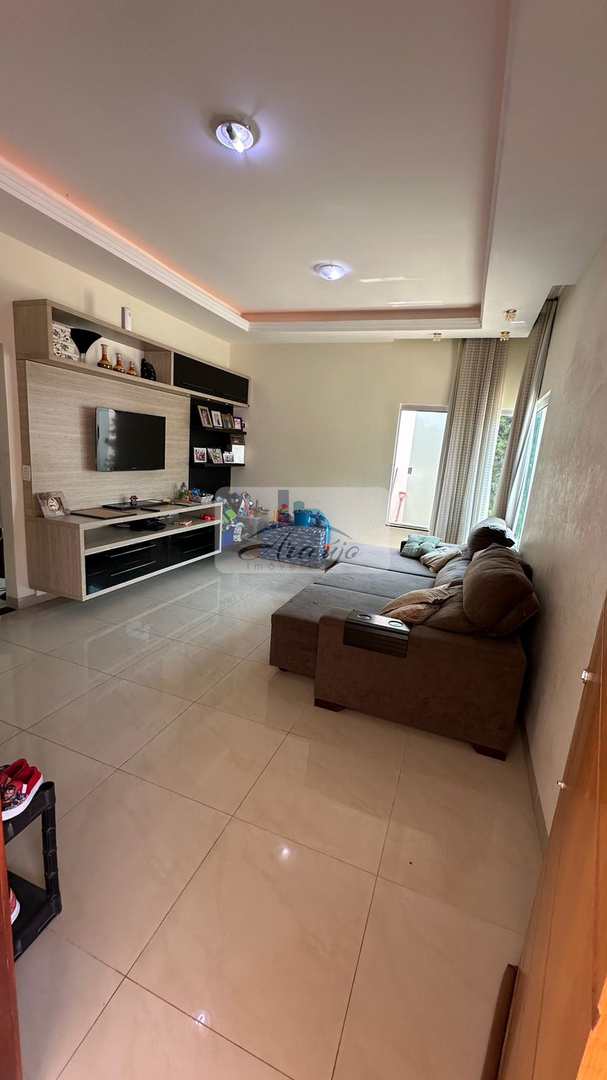 Casa à venda com 3 quartos, 450m² - Foto 7