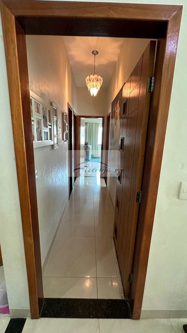 Casa à venda com 3 quartos, 450m² - Foto 14