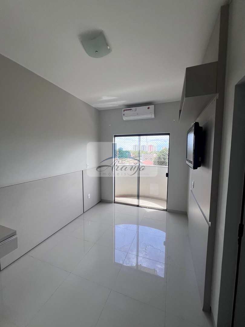 Apartamento para alugar com 2 quartos, 64m² - Foto 11