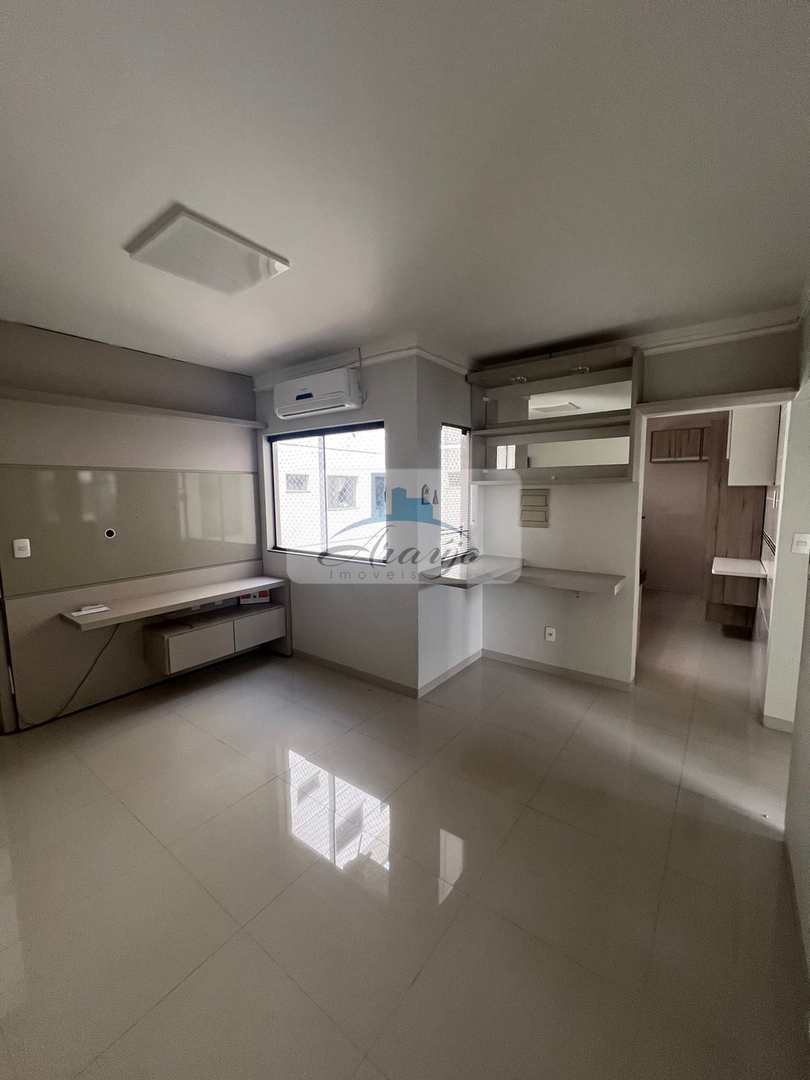 Apartamento para alugar com 2 quartos, 64m² - Foto 2