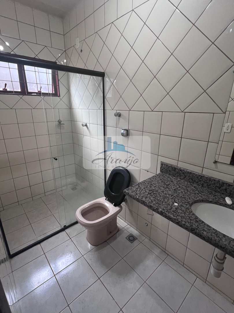 Casa para alugar com 3 quartos, 225m² - Foto 6