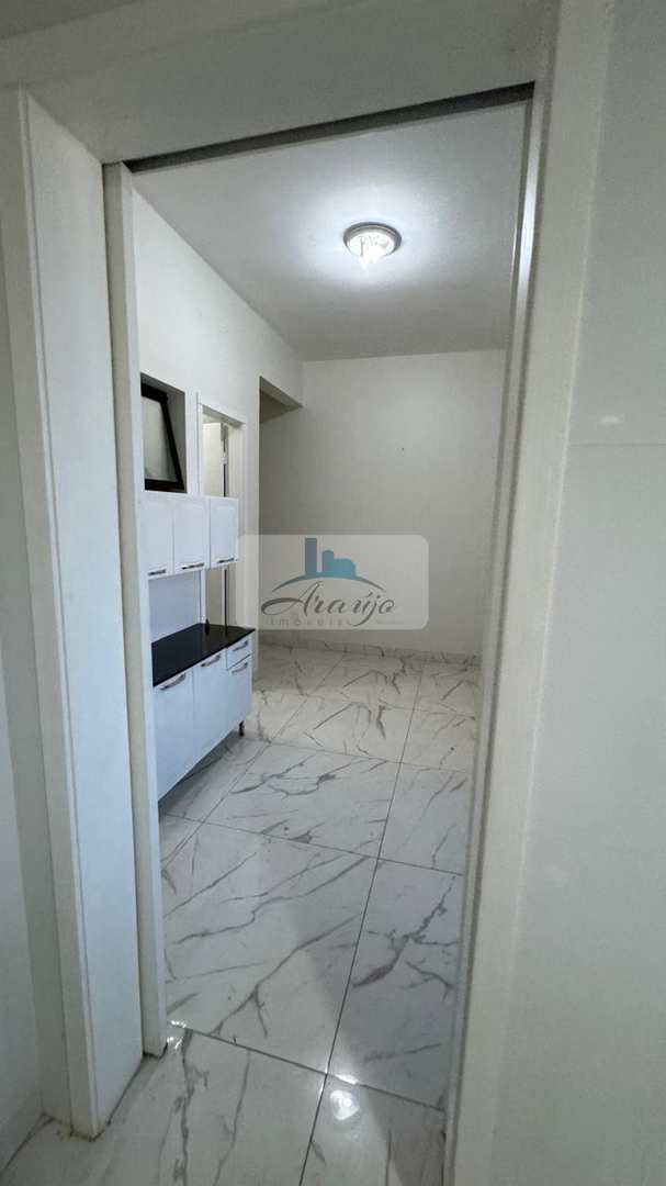 Apartamento à venda com 3 quartos, 165m² - Foto 7