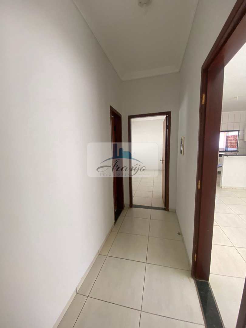 Casa à venda com 2 quartos, 680m² - Foto 24