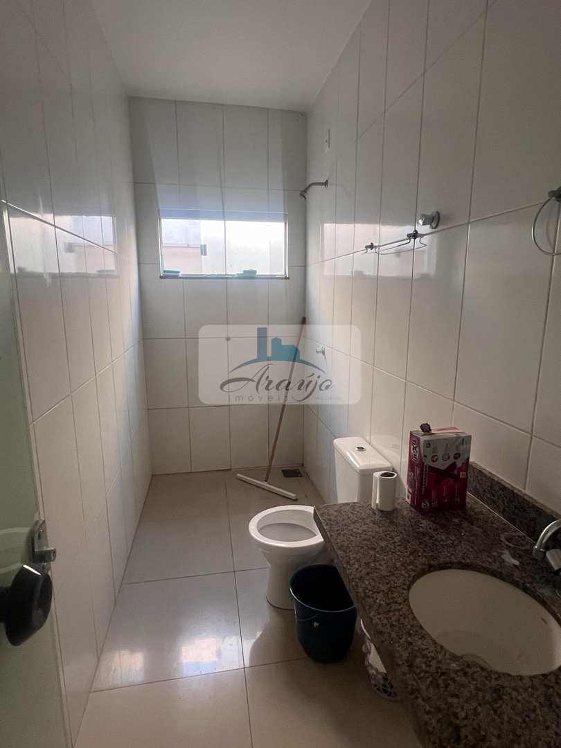 Casa para alugar com 3 quartos, 180m² - Foto 4