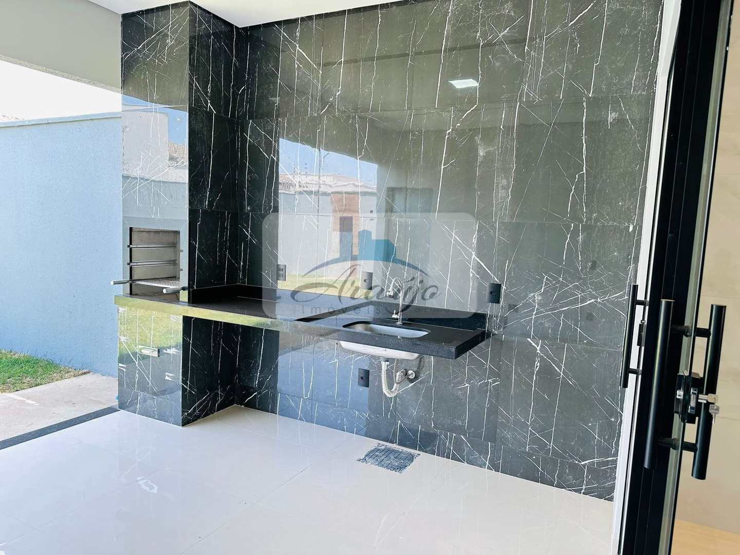 Casa à venda com 3 quartos, 270m² - Foto 6