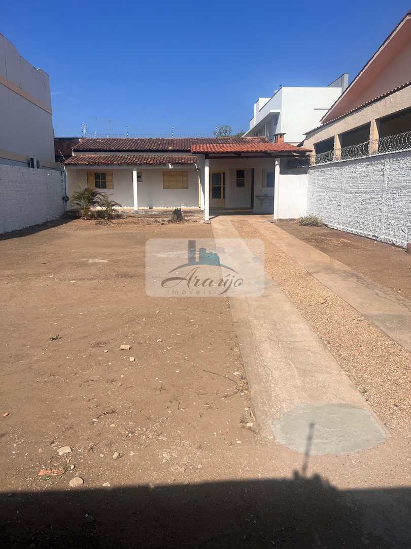 Casa, 2 quartos, 360 m² - Foto 1