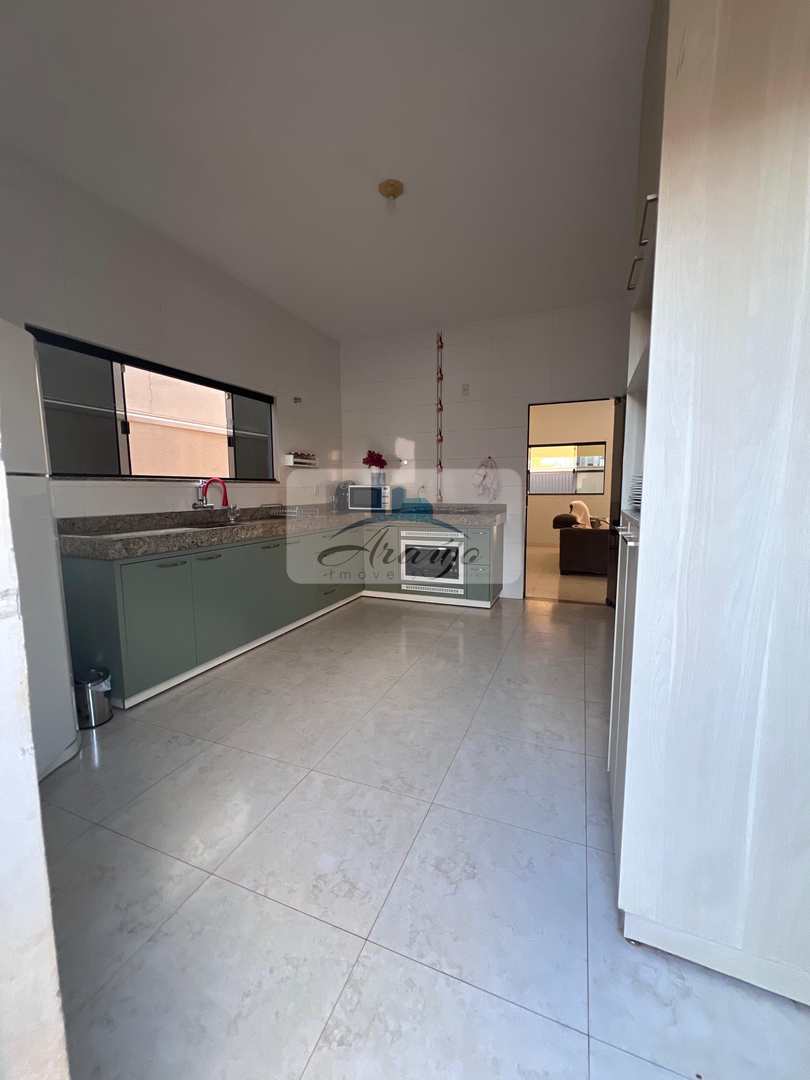 Casa à venda com 3 quartos, 360m² - Foto 16