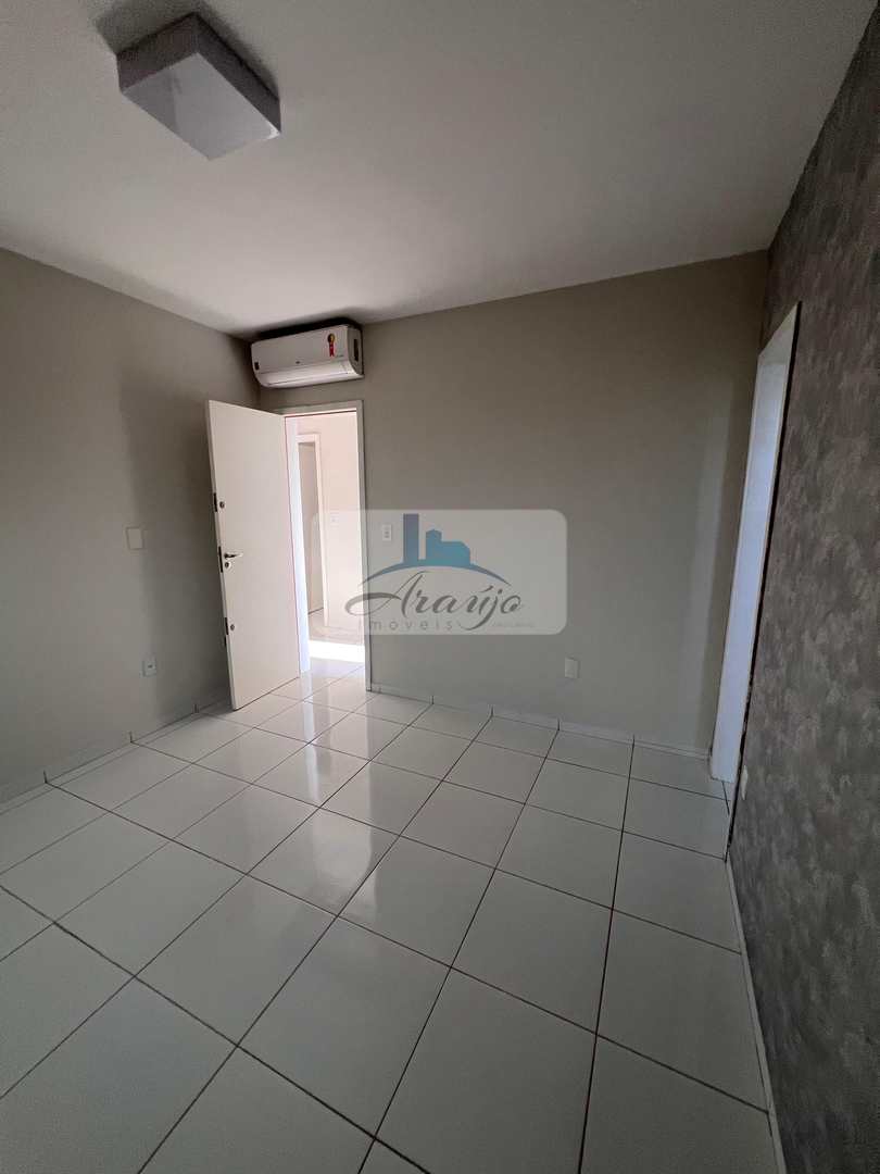 Apartamento para alugar com 3 quartos, 75m² - Foto 5