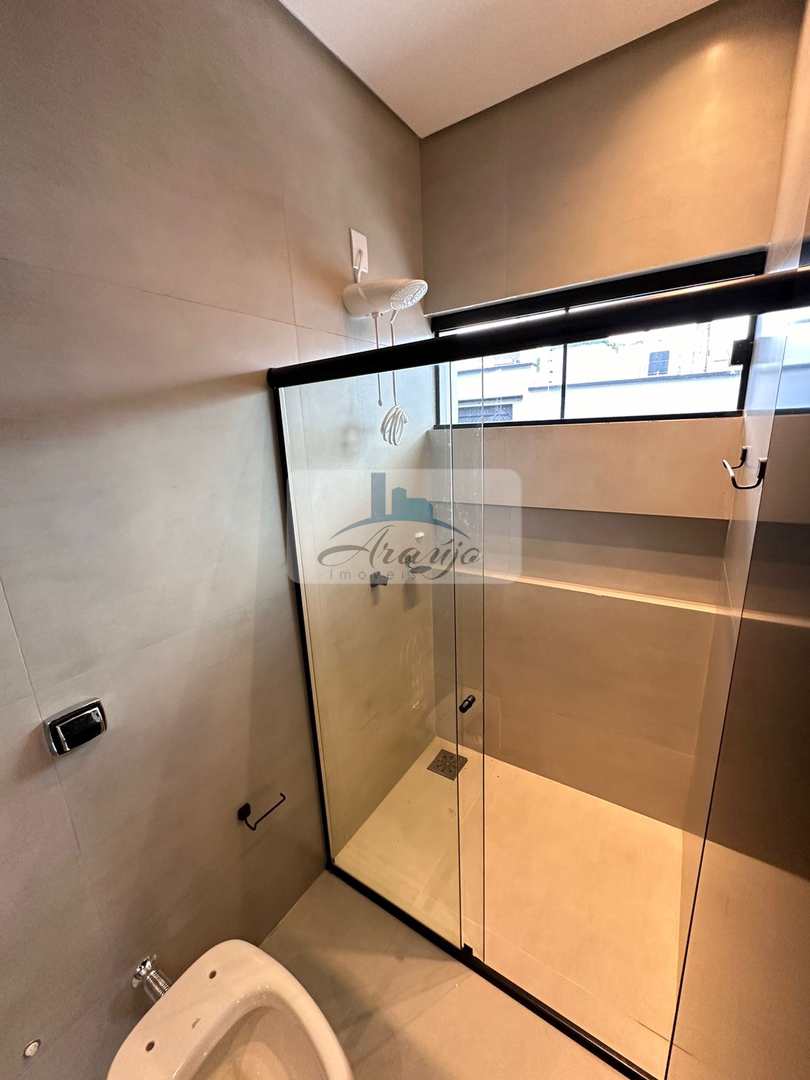 Casa à venda com 3 quartos, 235m² - Foto 10