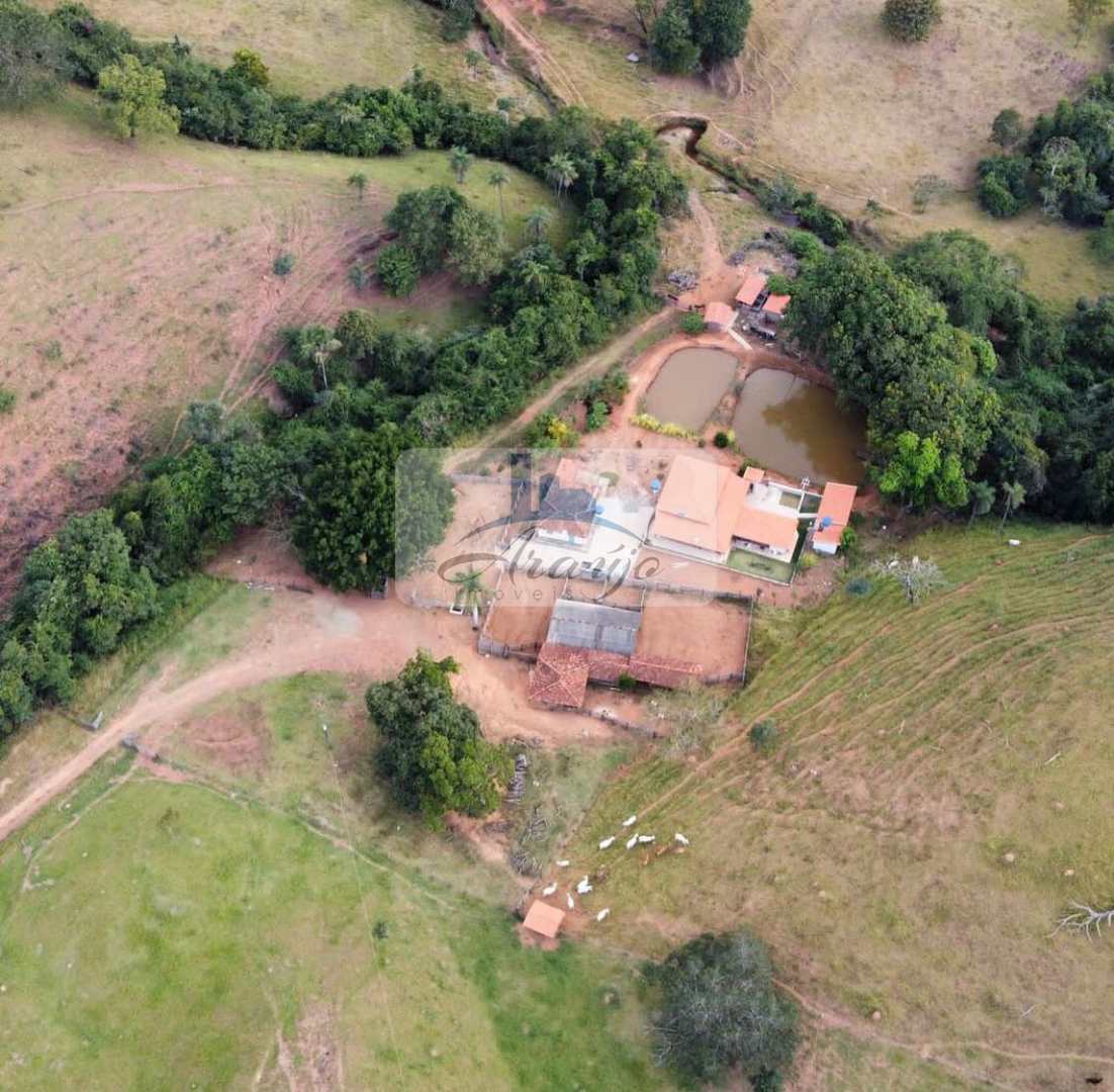 Fazenda à venda com 2 quartos, 90m² - Foto 3