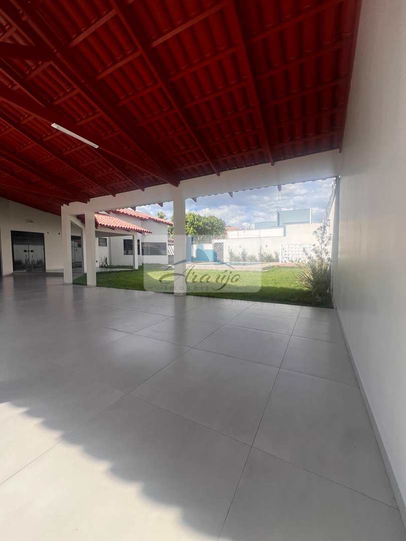 Casa à venda com 4 quartos, 720m² - Foto 11