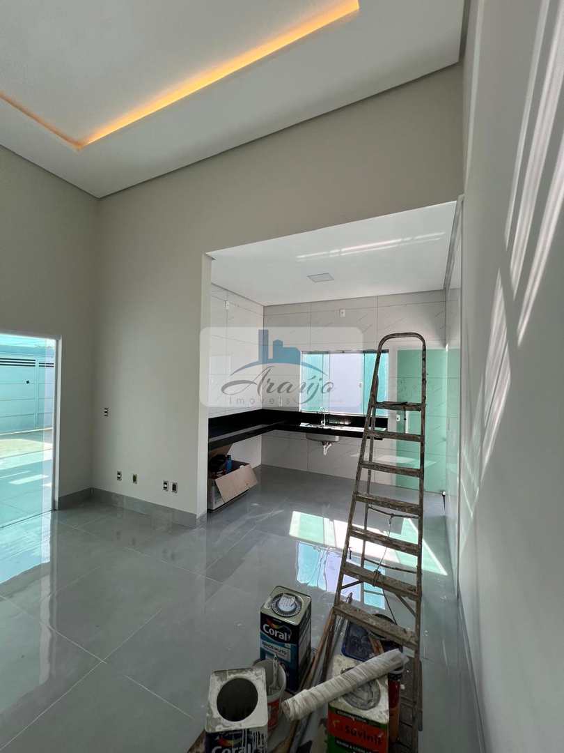 Casa à venda com 3 quartos, 188m² - Foto 4