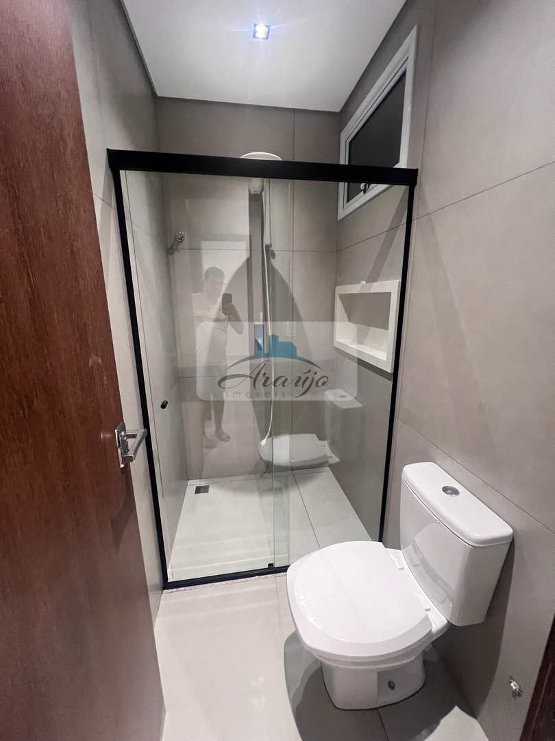 Apartamento para alugar com 3 quartos, 109m² - Foto 8