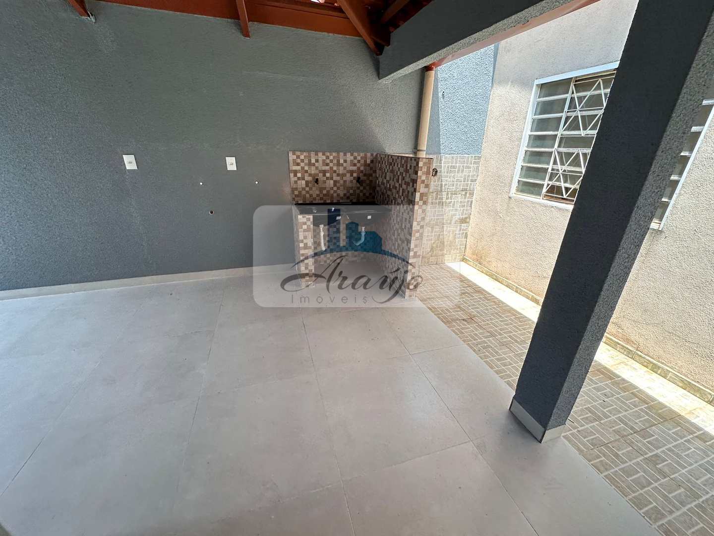 Casa à venda com 3 quartos, 300m² - Foto 8