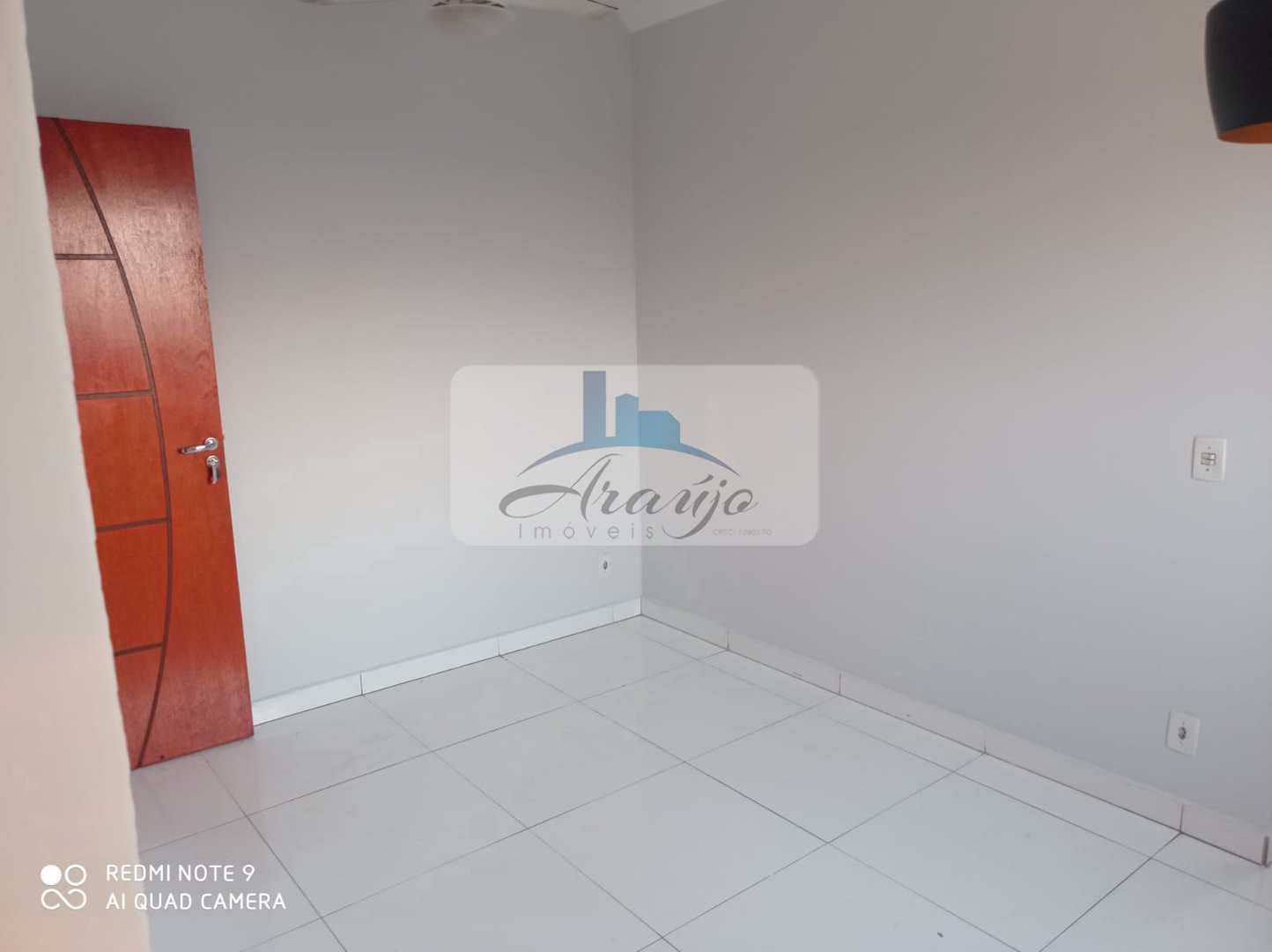 Apartamento à venda com 2 quartos, 58m² - Foto 4