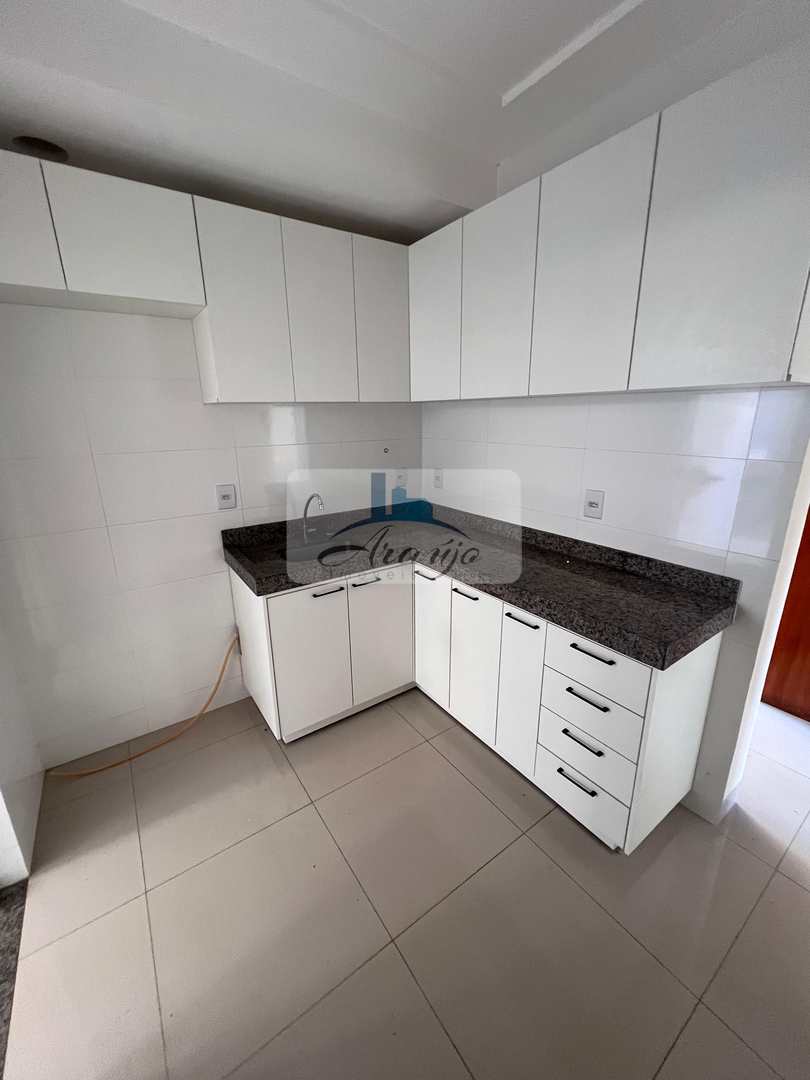 Apartamento para alugar com 2 quartos, 70m² - Foto 2