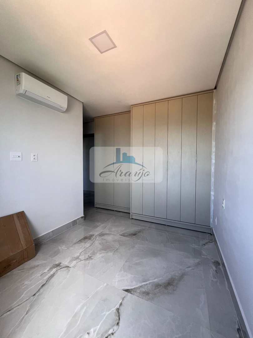 Apartamento para alugar com 3 quartos, 117m² - Foto 13