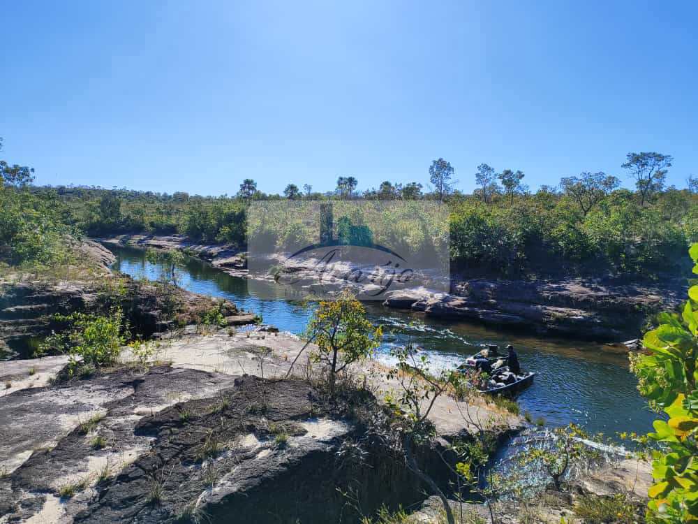 Fazenda à venda com 1 quarto, 475m² - Foto 1