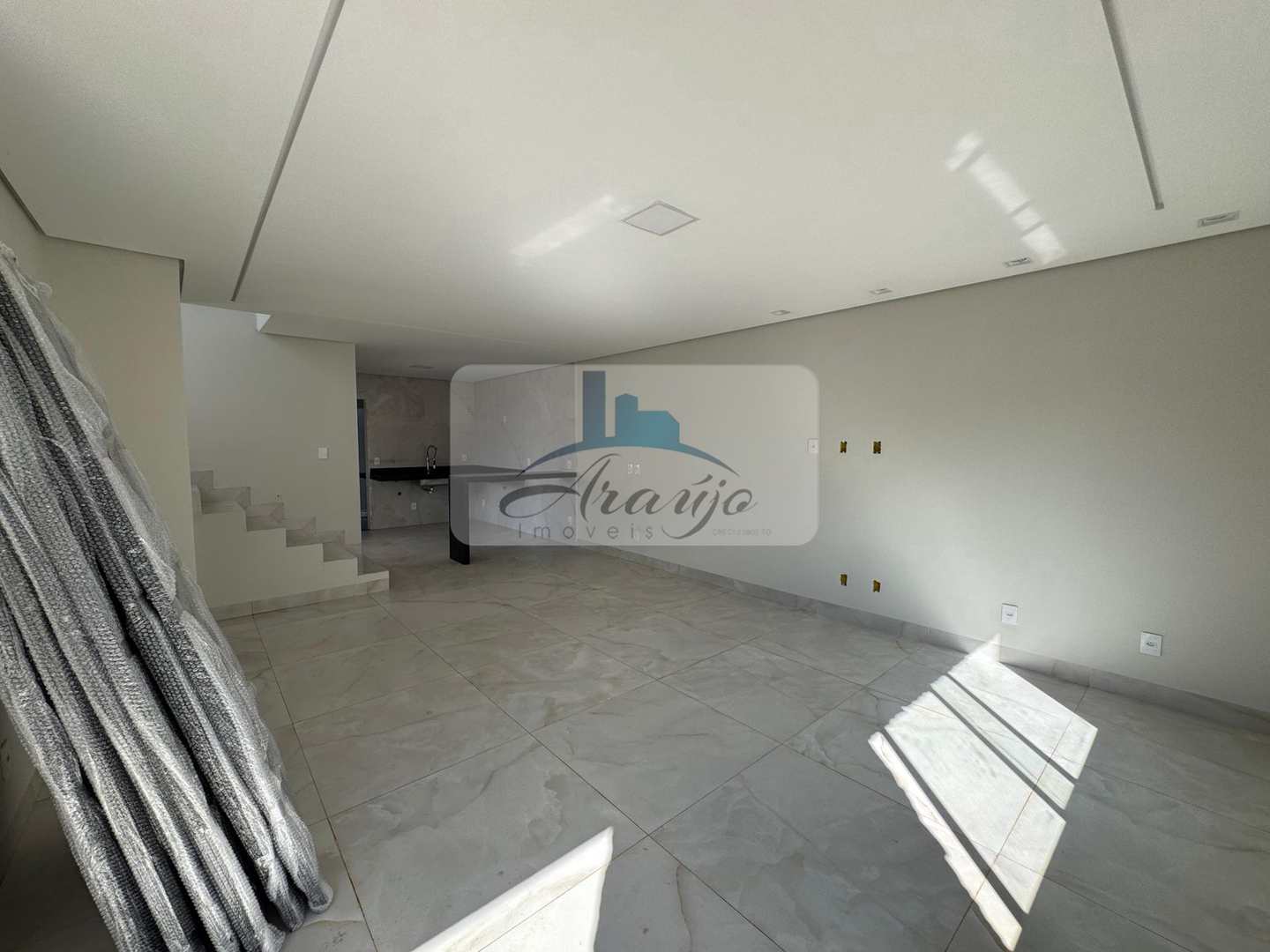 Sobrado à venda com 3 quartos, 187m² - Foto 3