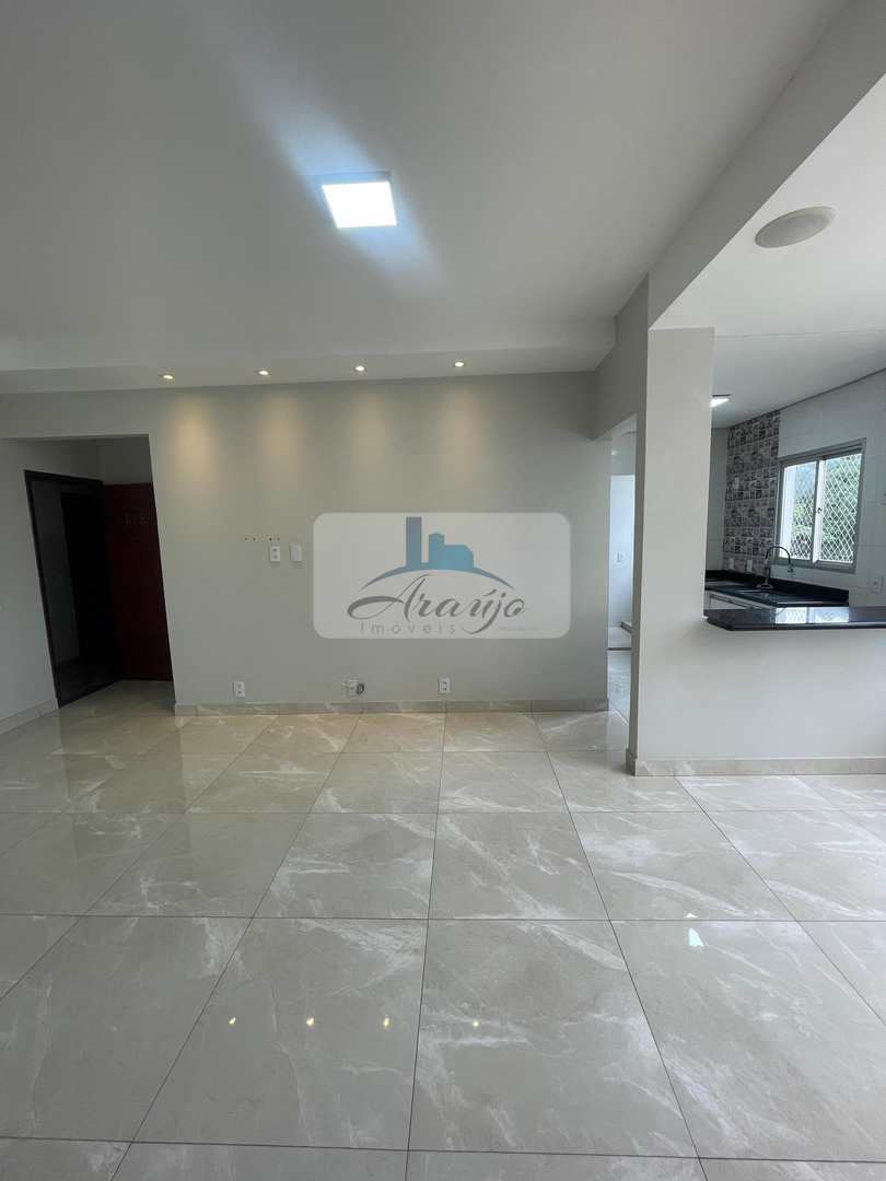 Apartamento à venda com 3 quartos, 102m² - Foto 3