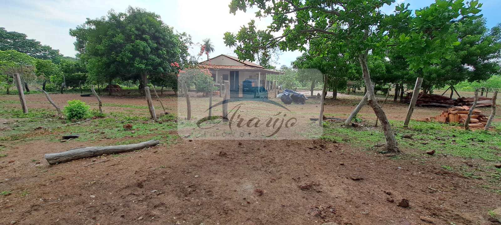 Fazenda à venda com 1 quarto, 30m² - Foto 2