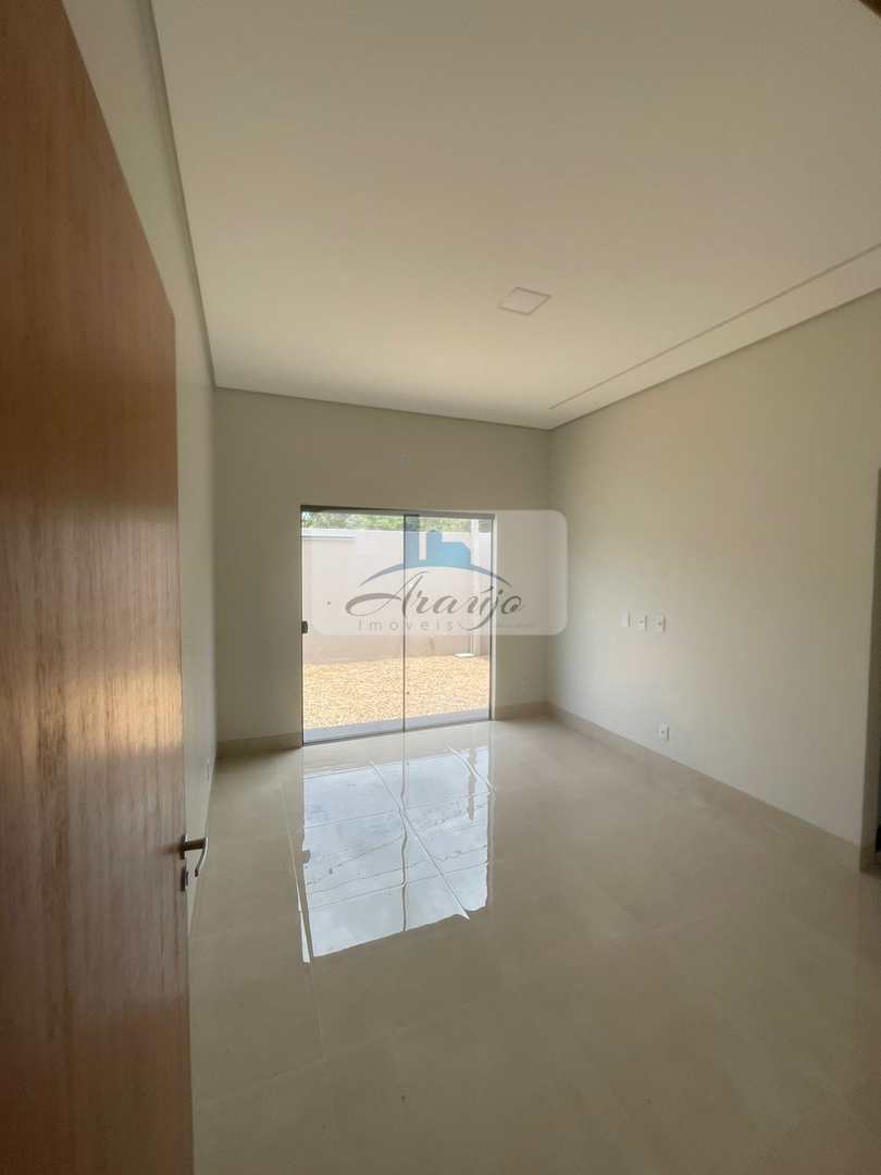 Casa à venda com 3 quartos, 225m² - Foto 9