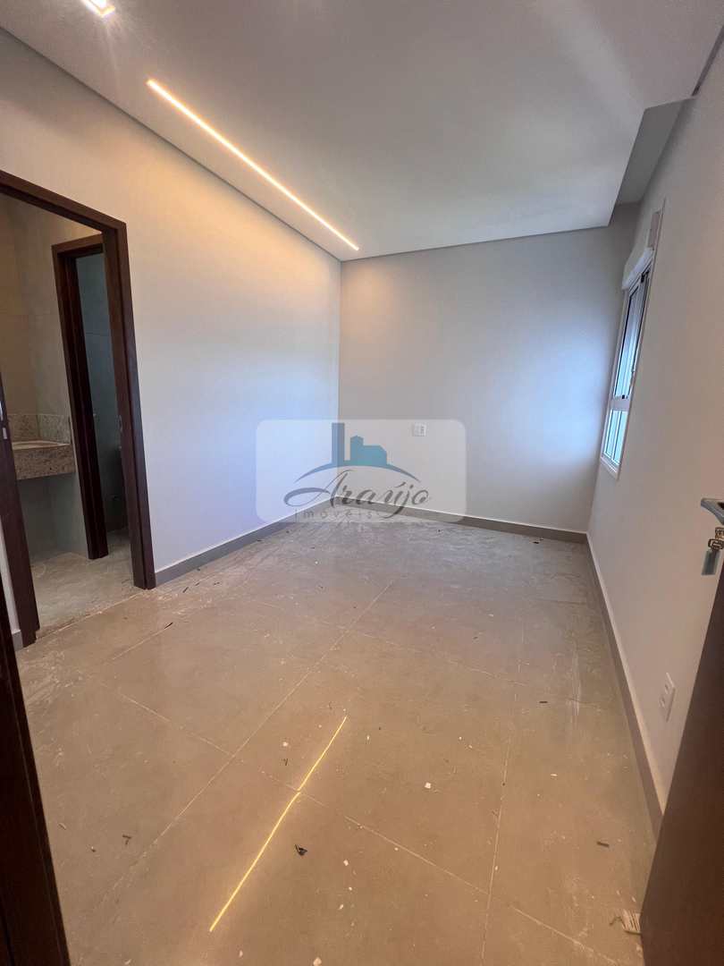 Apartamento para alugar com 3 quartos, 109m² - Foto 4