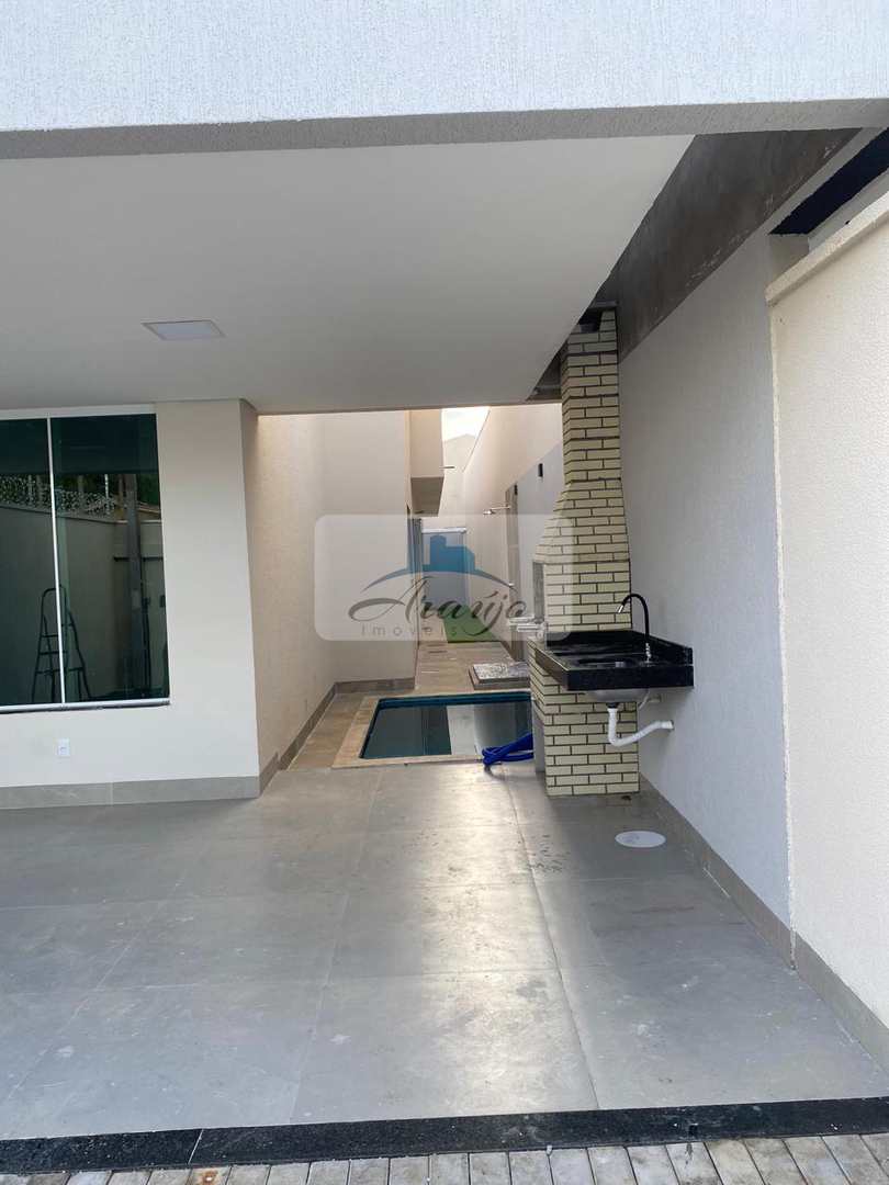 Casa à venda com 3 quartos, 180m² - Foto 3