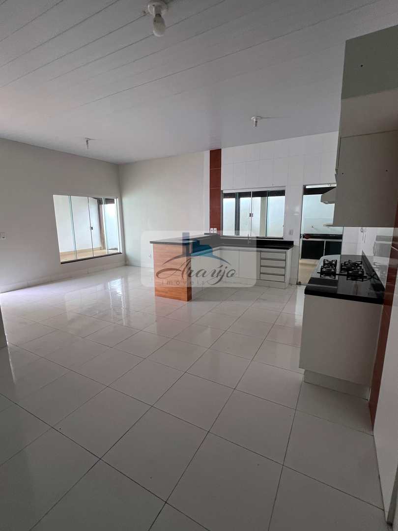 Casa para alugar com 3 quartos, 160m² - Foto 3