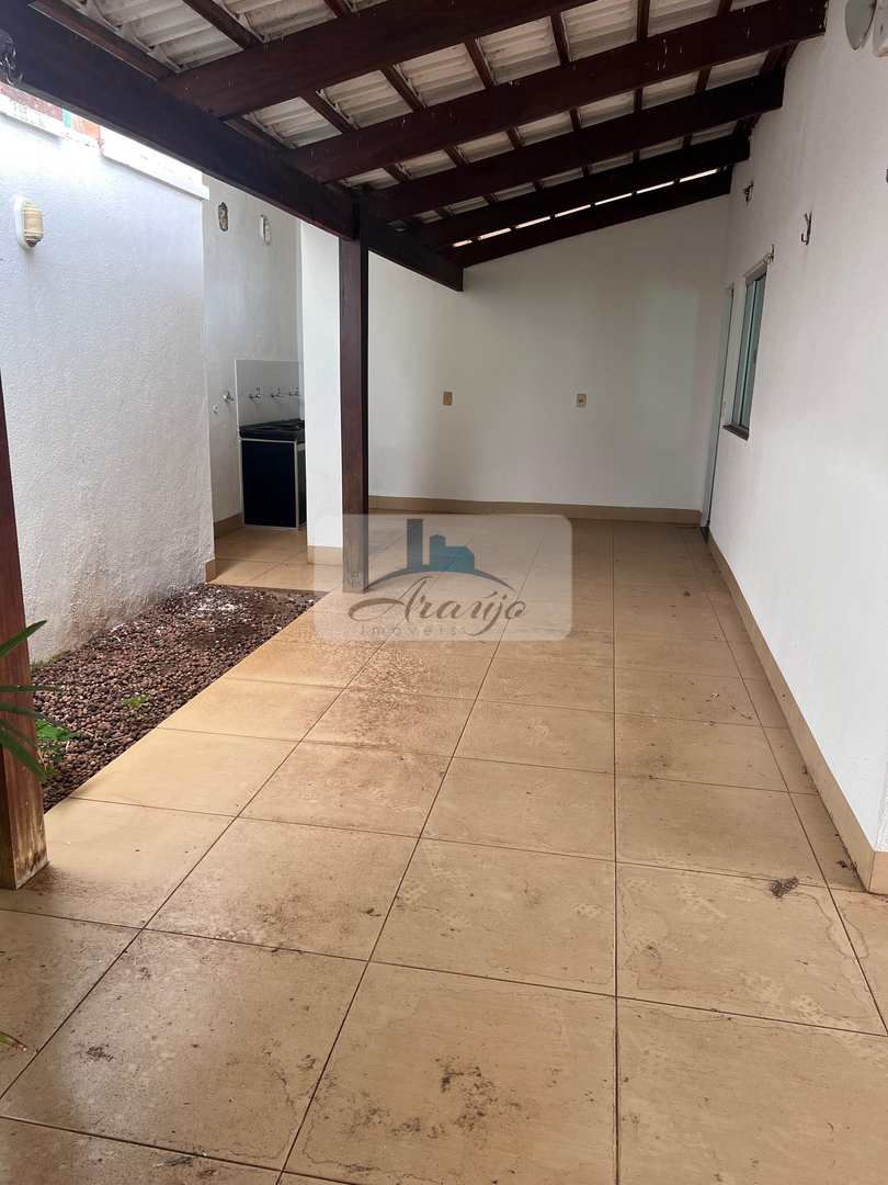 Casa para alugar com 3 quartos, 160m² - Foto 10