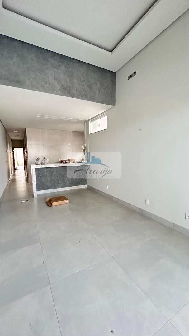 Casa à venda com 3 quartos, 180m² - Foto 3