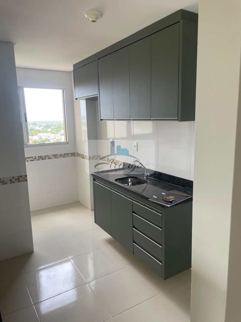 Apartamento à venda com 3 quartos, 72m² - Foto 2