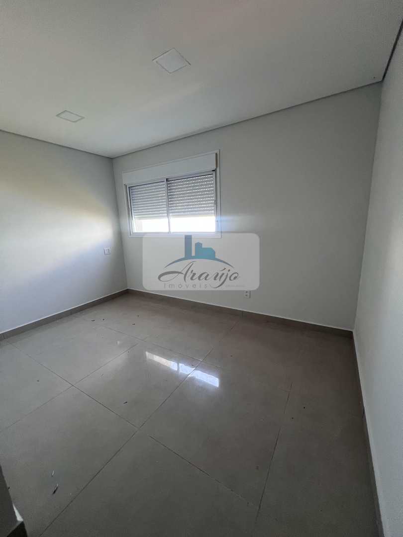 Apartamento para alugar com 3 quartos, 109m² - Foto 6