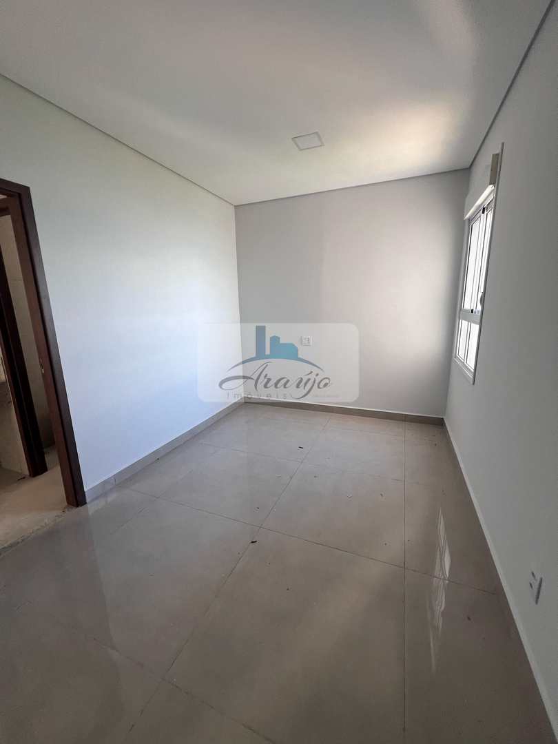 Apartamento para alugar com 3 quartos, 109m² - Foto 8