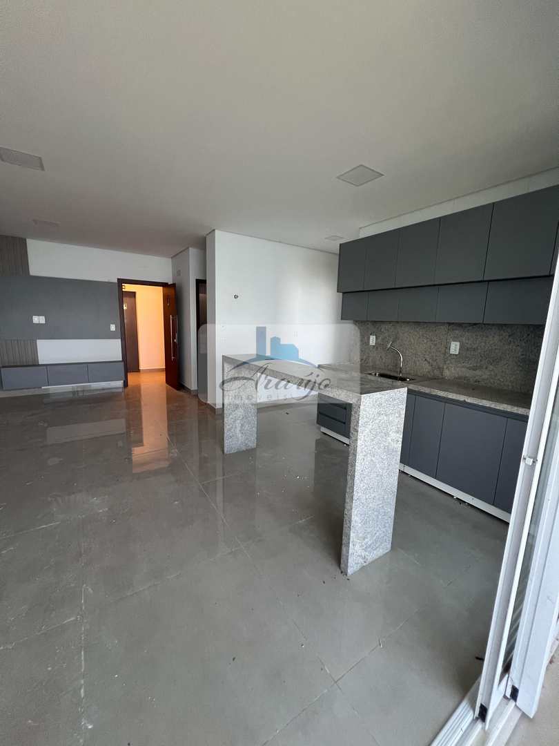 Apartamento para alugar com 3 quartos, 109m² - Foto 2