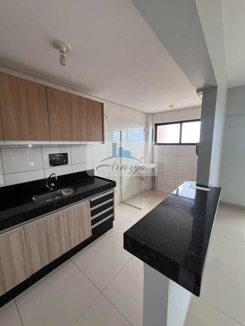 Apartamento para alugar com 2 quartos, 65m² - Foto 4