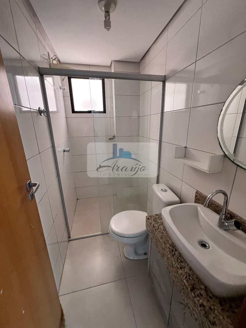 Apartamento para alugar com 2 quartos, 65m² - Foto 6