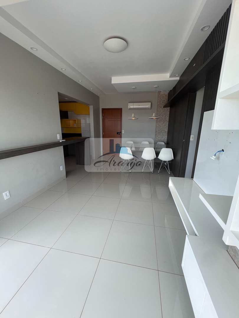 Apartamento para alugar com 2 quartos, 65m² - Foto 3