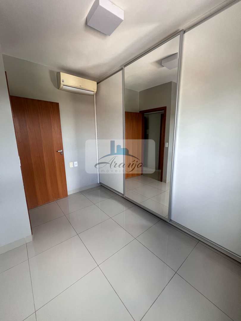 Apartamento para alugar com 2 quartos, 65m² - Foto 10