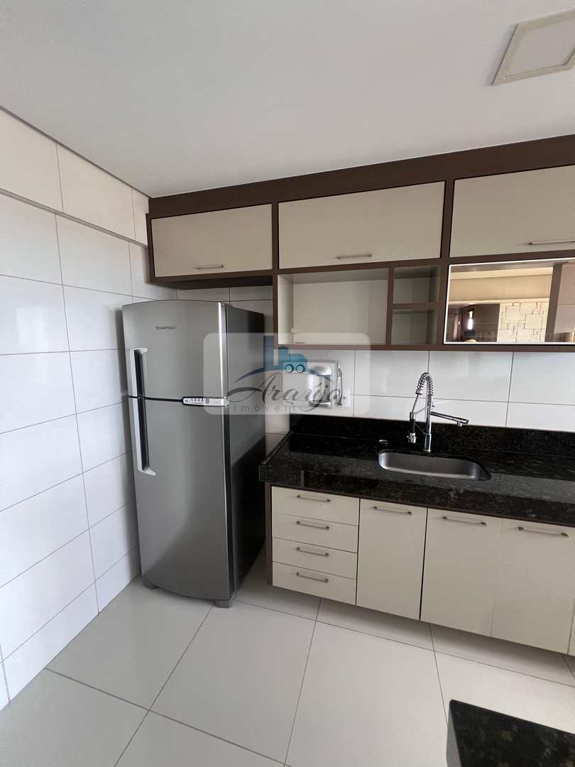 Apartamento para alugar com 2 quartos, 65m² - Foto 2