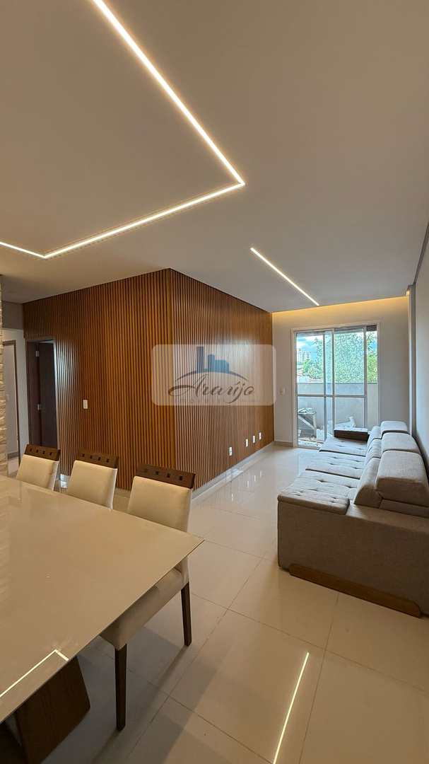 Apartamento para alugar com 3 quartos, 81m² - Foto 3